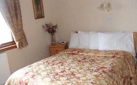 Alltonside Guest House 3*